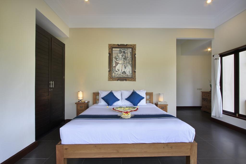 Couette-café Nang Ade
