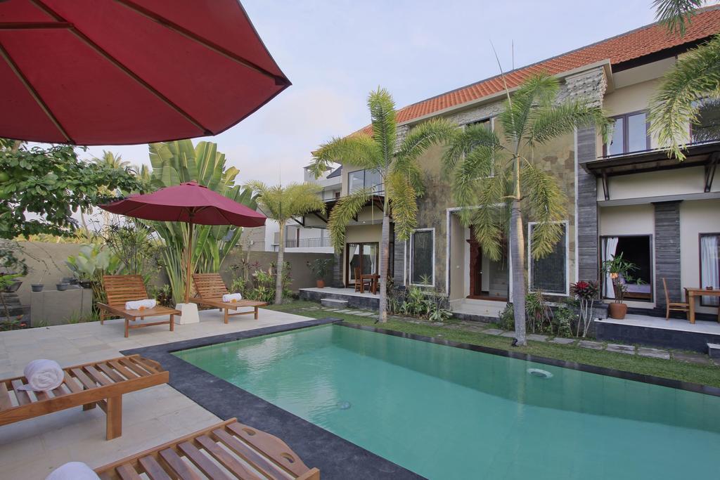 Nang Ade Couette-café 2*